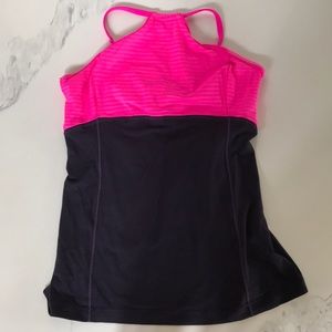 Lululemon flip with no flop tank